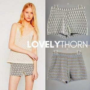 ZARA // textured jacquard knit pull on shorts 2 design choices